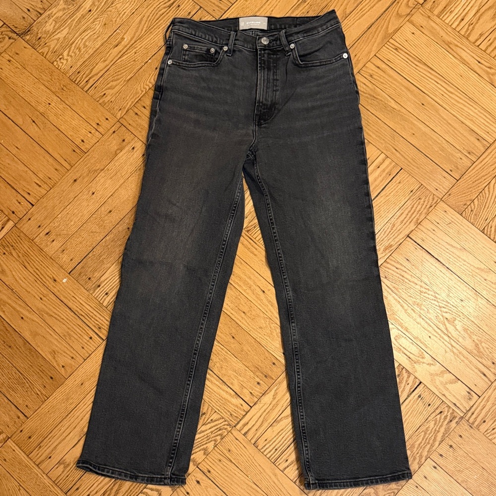 Everlane Women’s Cheeky Straight Jeans